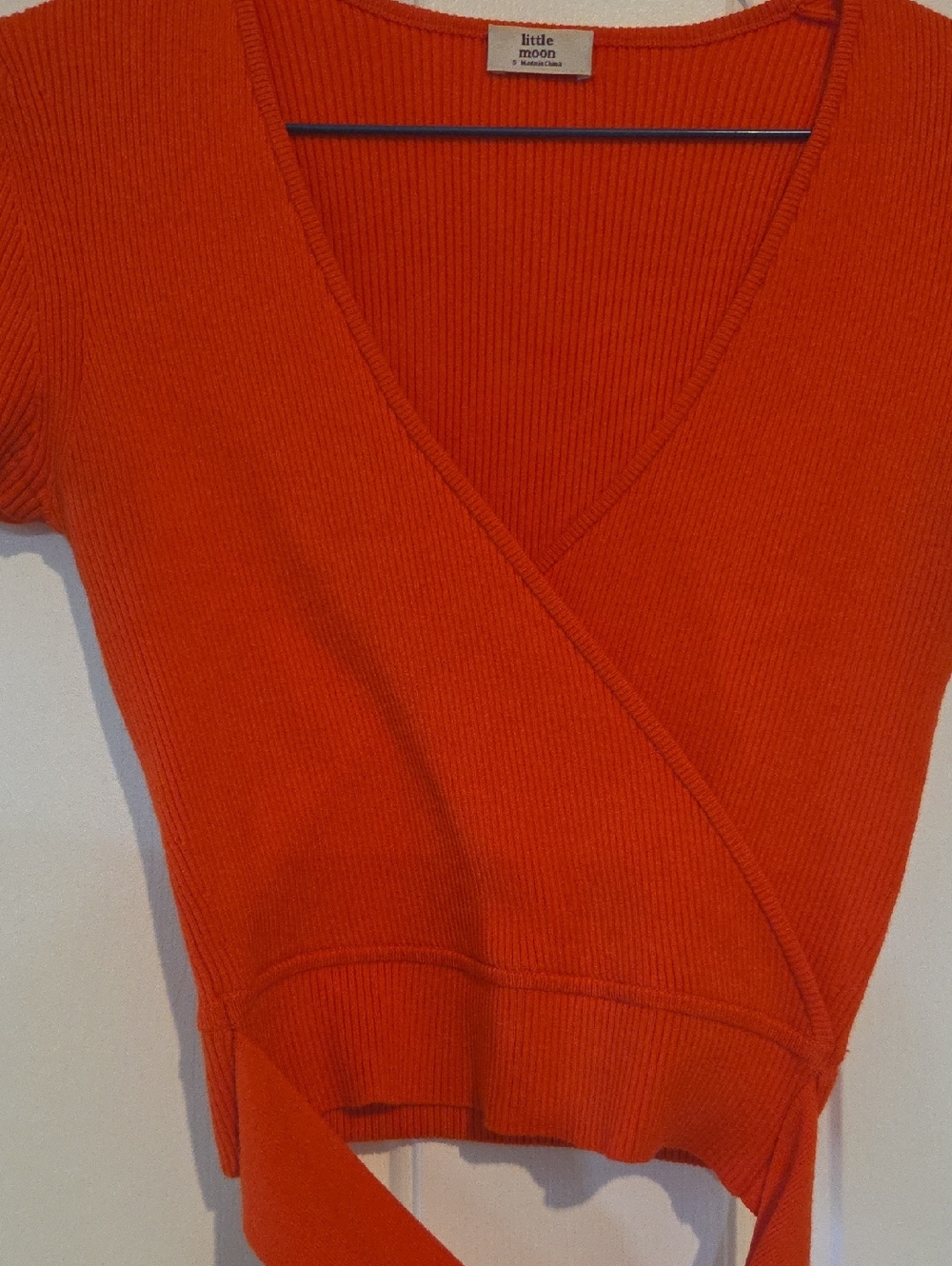 Aritzia Little Moon Prunella Cropped Ribbed Wrap Top - Picture 4 of 8